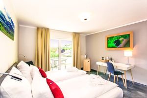 Weinhaus_Simon_Moselhotel_Mosel_weinregion_reisen_deutschland_2