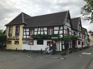 Weingut_pieper_königswinter_jesuitenhof_mittelrhein_hotel_rhein